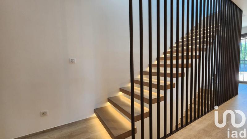 Maison de maîtres - 310 m² - 9 pièces