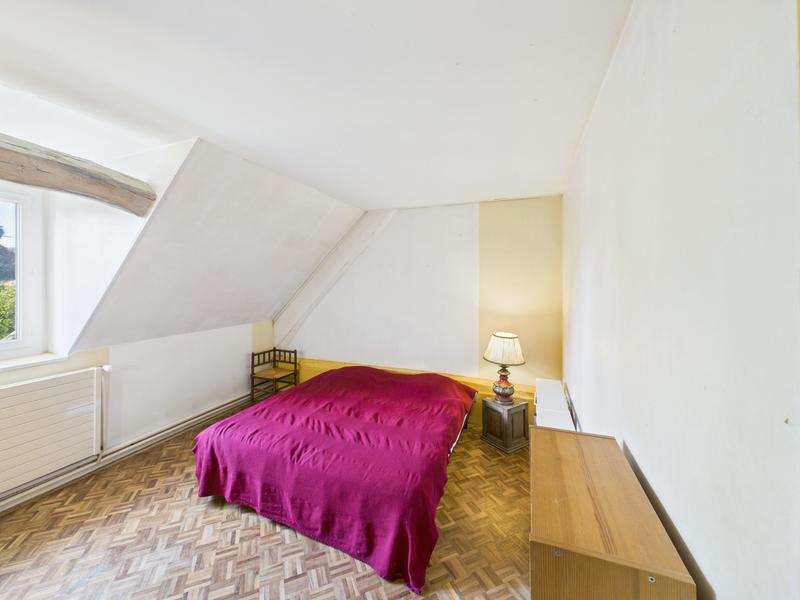 Maison - 336 m² - 12 pièces