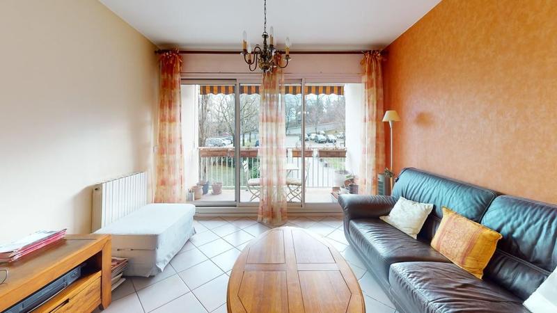 Appartement - 85 m² - 4 pièces