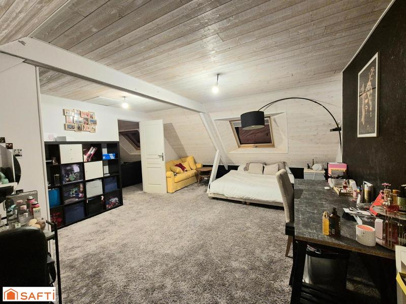 Maison - 150 m² - 7 pièces