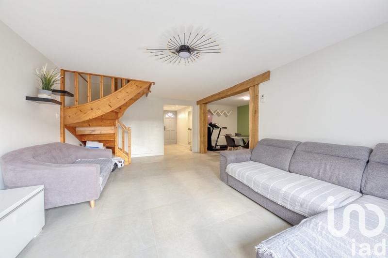 Maison - 103 m² - 5 pièces