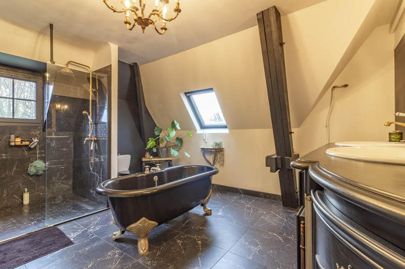 Maison - 169 m² - 5 pièces