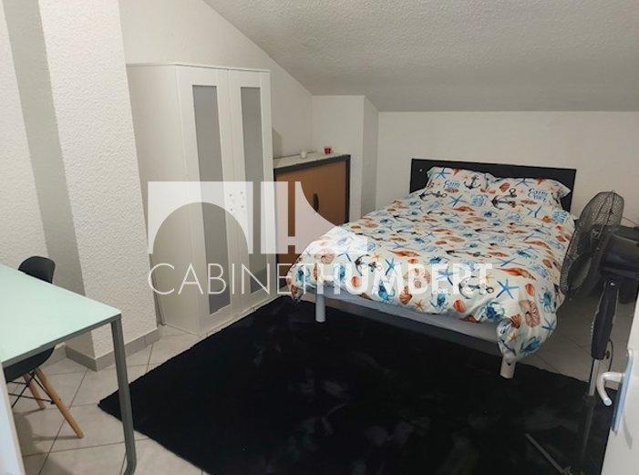 Immeuble - 560 m² - 26 pièces