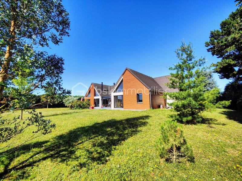 Maison d'architecte - 239 m² - 10 pièces