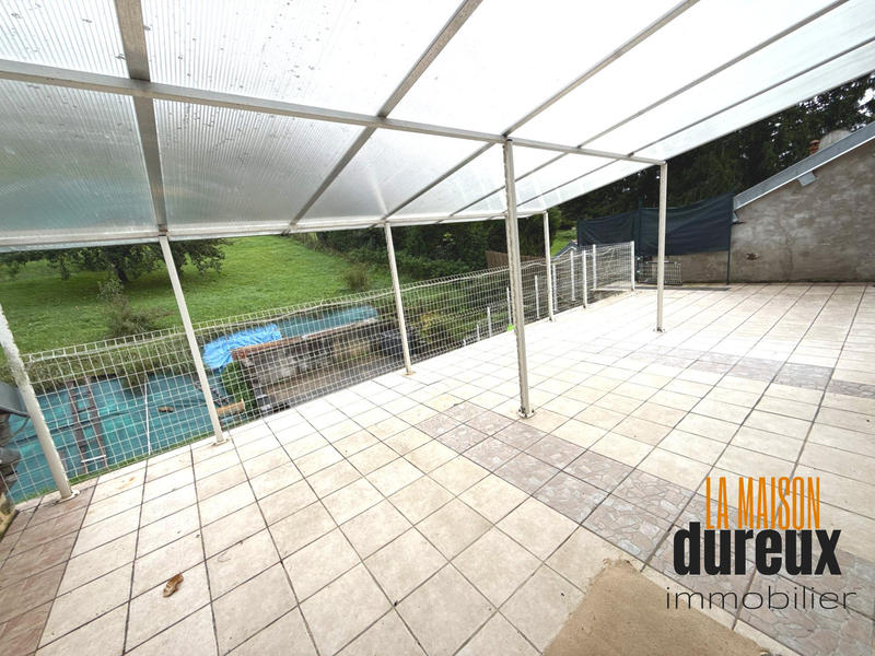 Maison ancienne - 327 m² - 9 pièces