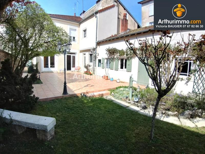 Maison - 168 m² - 6 pièces