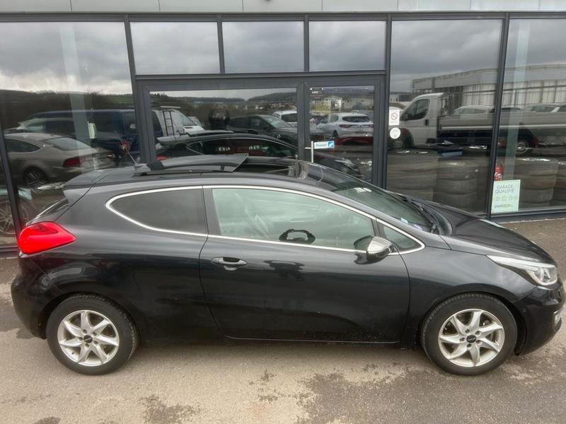 Kia Pro_cee'd Coupe 1.6l GDi 135 ch Sport Dct6