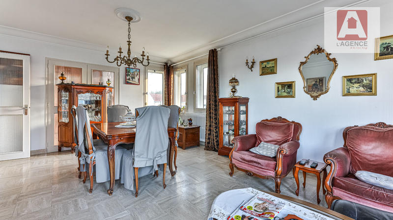 Maison - 104 m² - 5 pièces