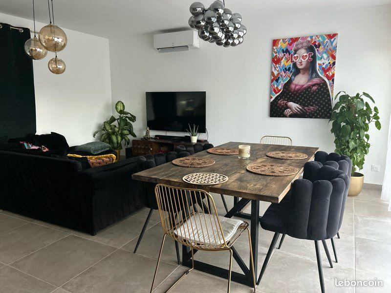 Maison - 95 m² - 4 pièces