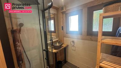 Maison - 320 m² - 9 pièces