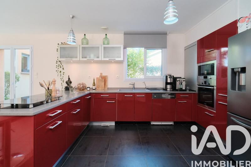 Maison de maîtres - 270 m² - 7 pièces