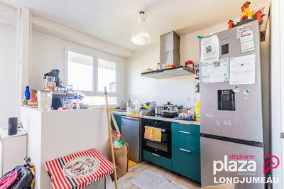 Appartement - 75 m² - 4 pièces