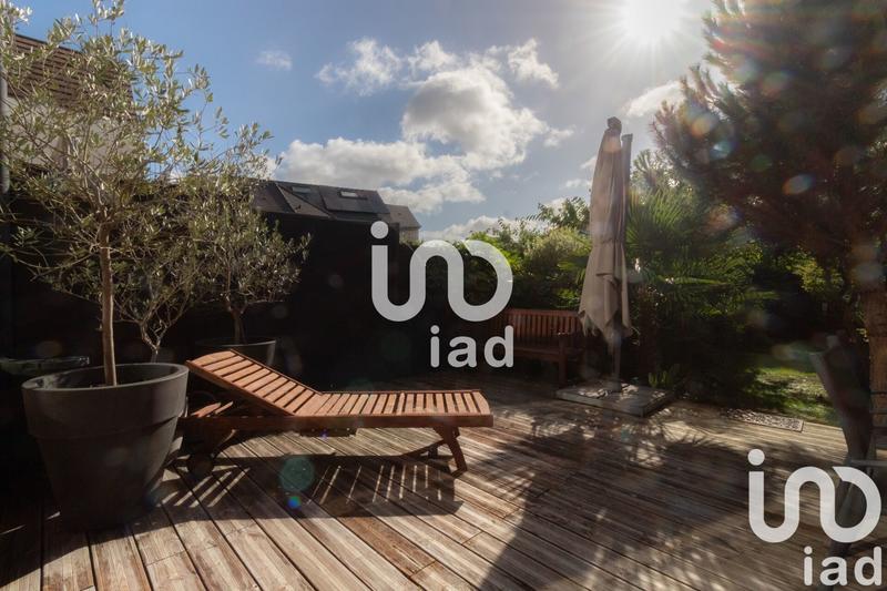 Maison - 196 m² - 6 pièces