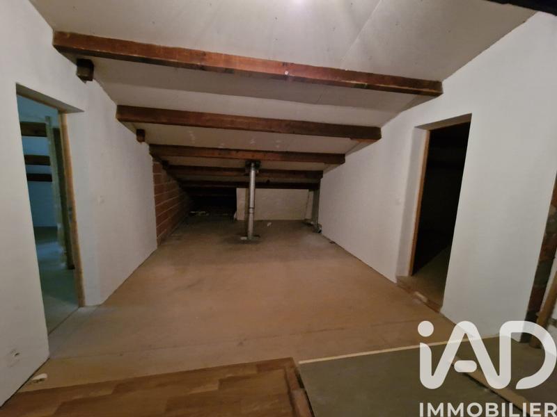 Maison - 180 m² - 7 pièces