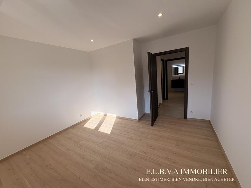 Maison contemporaine - 130 m² - 4 pièces