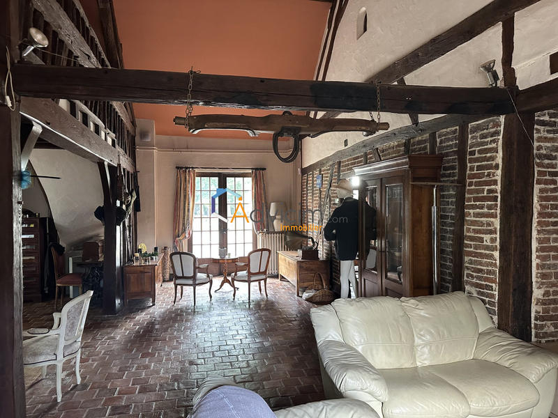 Maison - 347 m² - 14 pièces