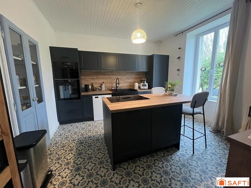 Maison - 144 m² - 6 pièces