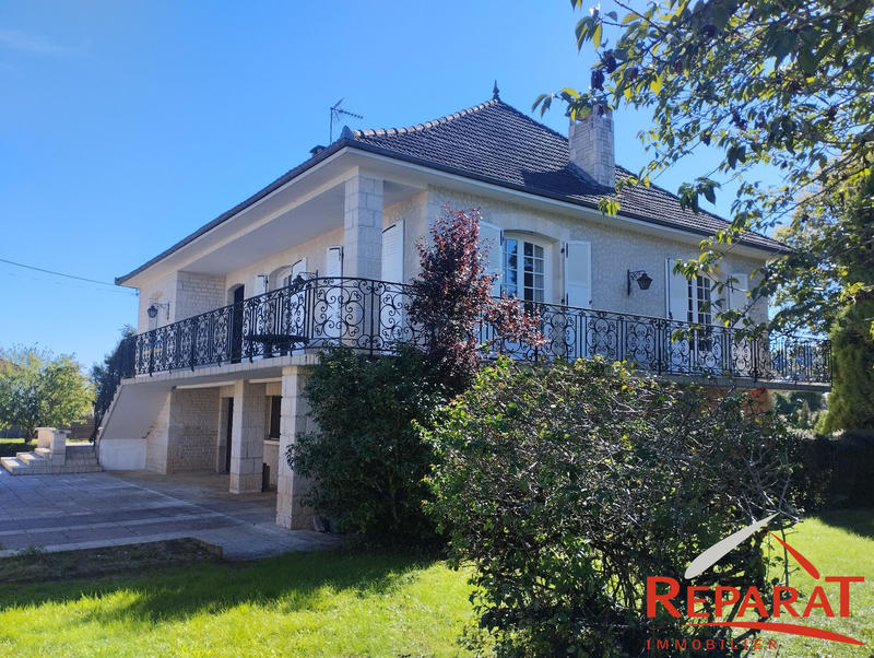 Maison - 130 m² - 5 pièces