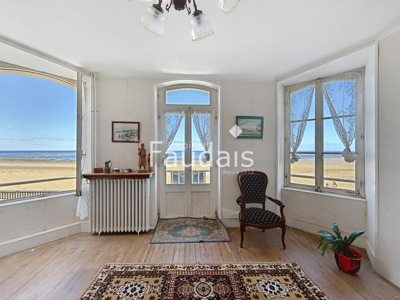 Maison - 152 m² - 7 pièces