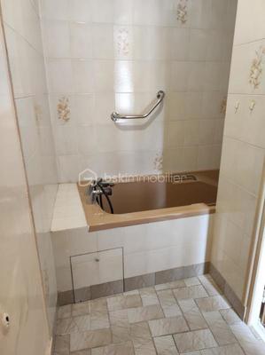 Maison - 96 m² - 4 pièces