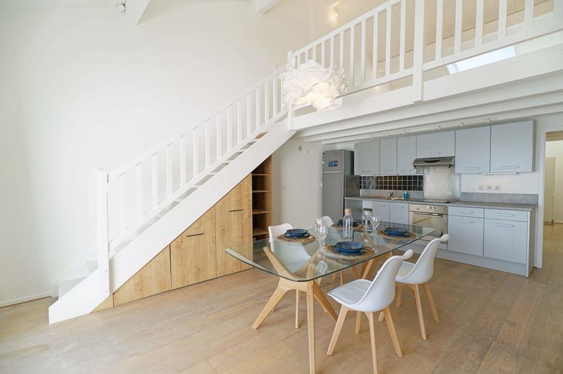 Appartement - 101 m² - 2 pièces