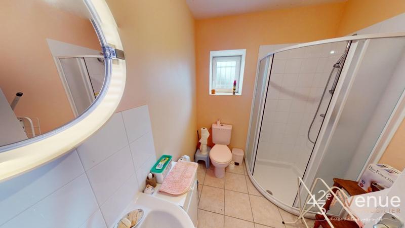 Appartement - 100 m² - 5 pièces