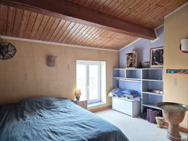 Moulin - 170 m² - 6 pièces