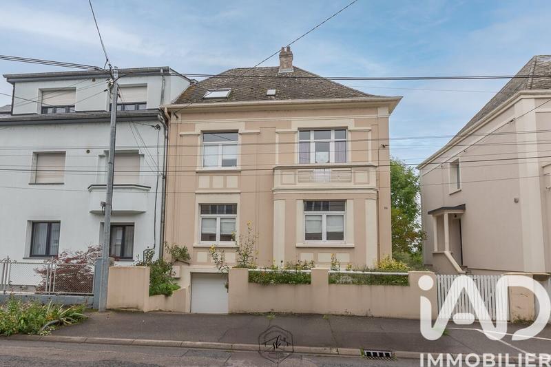 Maison - 136 m² - 5 pièces