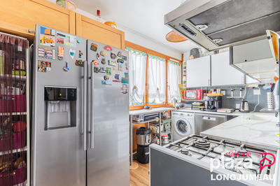 Appartement - 70 m² - 4 pièces