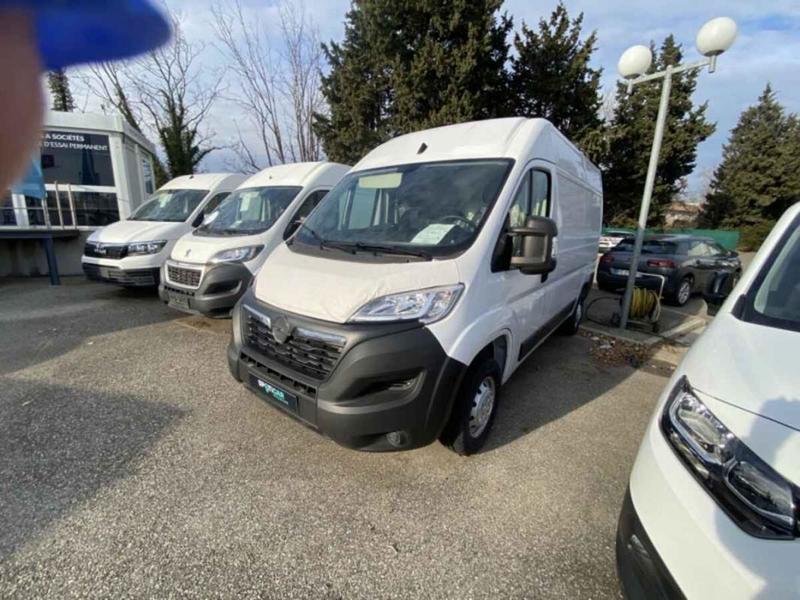 Opel Movano Fg 3.5t L2h2 2.2d 120 cv vitré Essentia