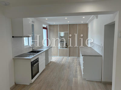 Immeuble - 120 m² - 6 pièces