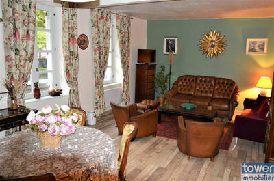 Appartement - 150 m² - 6 pièces