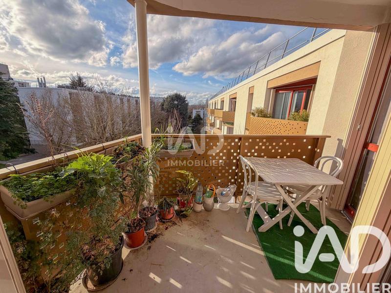 Appartement - 72 m² - 4 pièces