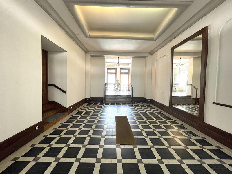 Appartement - 103 m² - 4 pièces