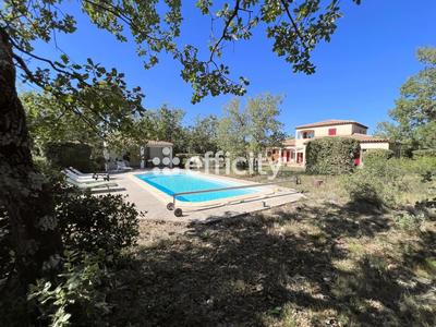 Maison - 169 m² - 6 pièces