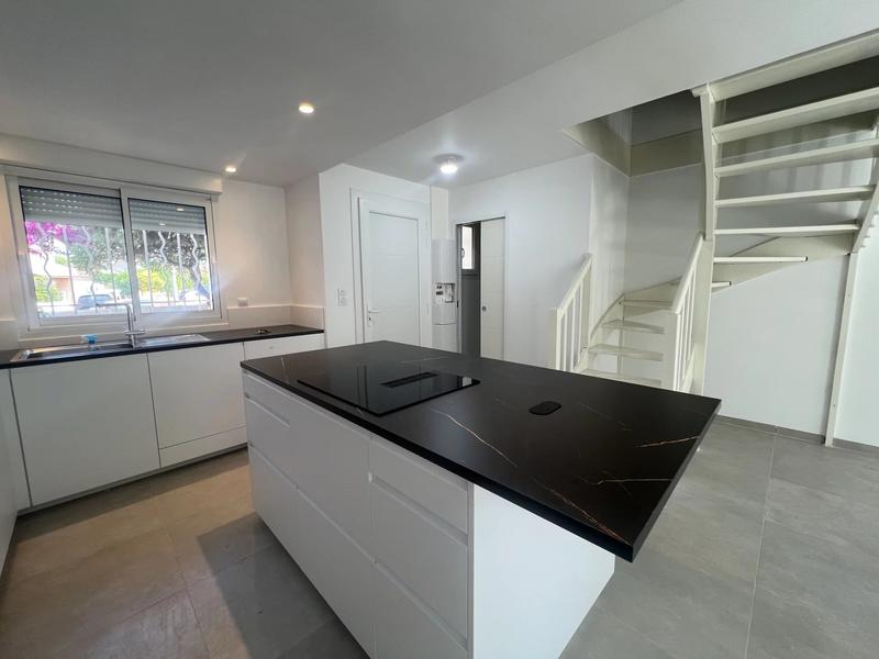 Maison - 75 m² - 4 pièces