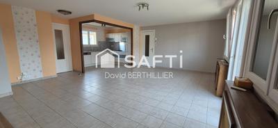 Maison - 95 m² - 4 pièces