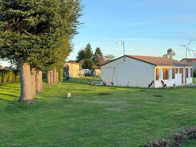 Maison de village - 89 m² - 4 pièces