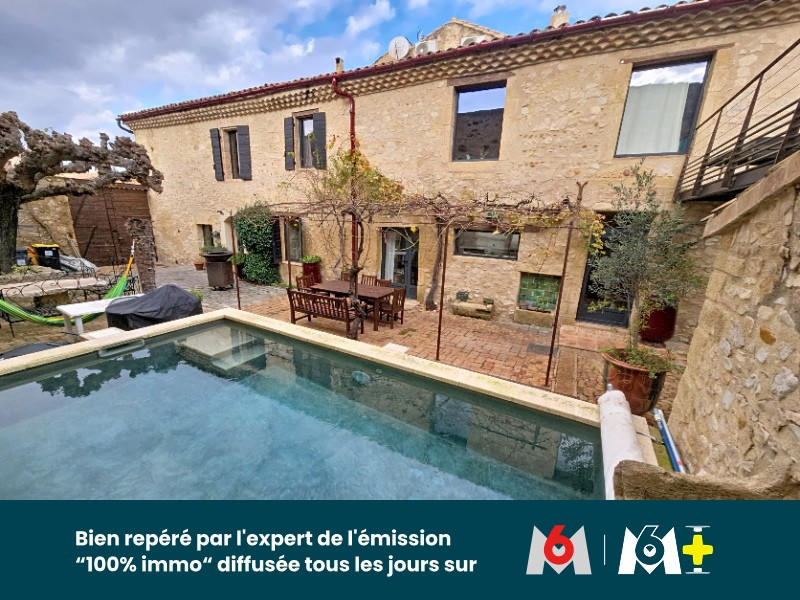 Maison - 243 m² - 7 pièces