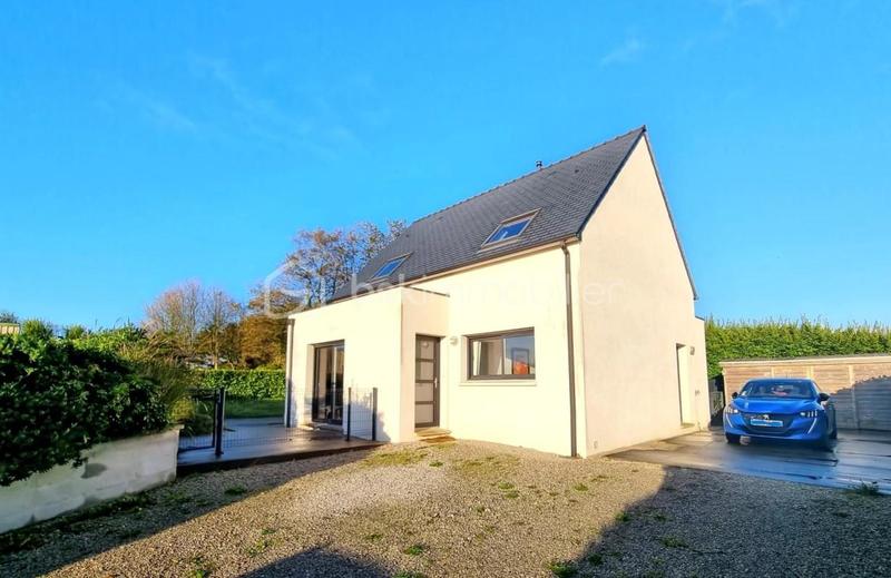 Maison - 100 m² - 5 pièces