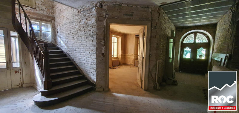 Local d'activités - 1 820 m²