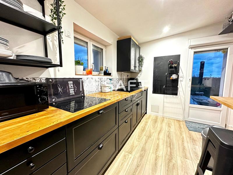 Maison - 95 m² - 5 pièces