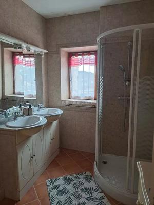 Maison - 105 m² - 3 pièces