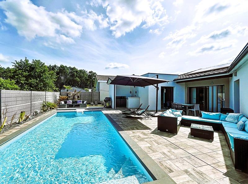 Maison - 159 m² - 6 pièces