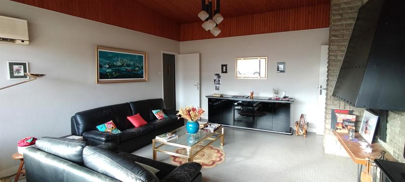 Maison - 93 m² - 5 pièces