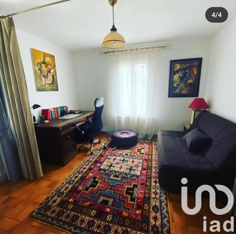 Maison - 200 m² - 11 pièces