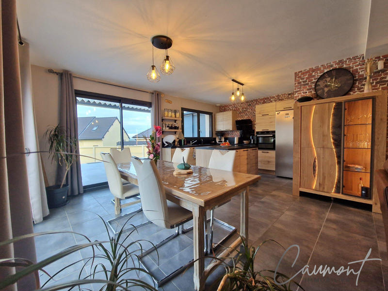 Maison - 113 m² - 5 pièces