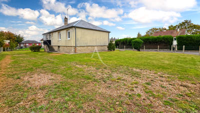 Maison - 89 m² - 5 pièces