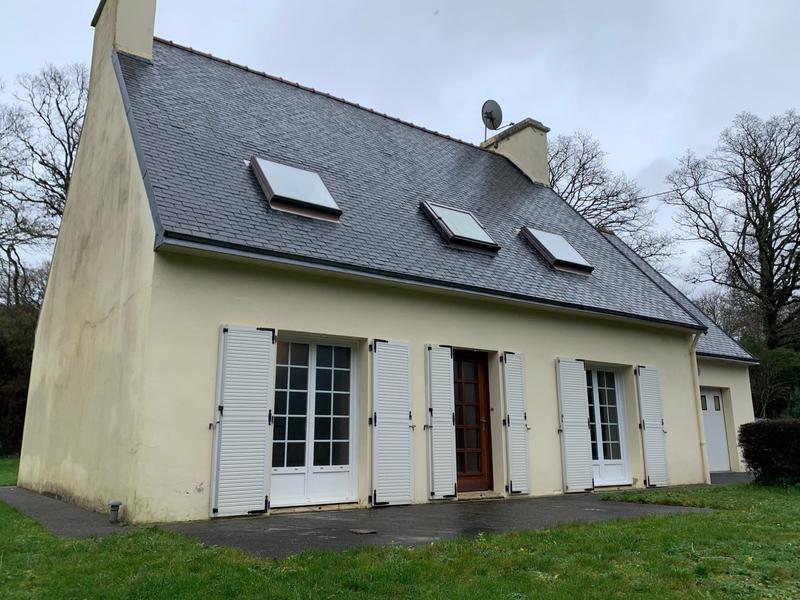 Maison - 180 m² - 6 pièces
