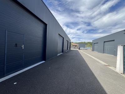 Local d'activités - 100 m² - 1 pièce